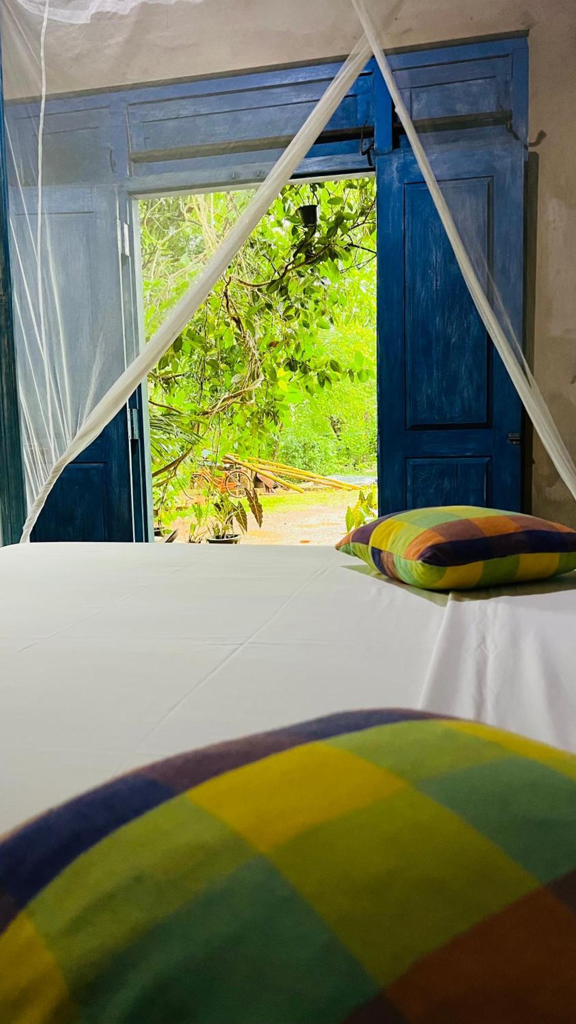 Kataragama Homestay エクステリア 写真