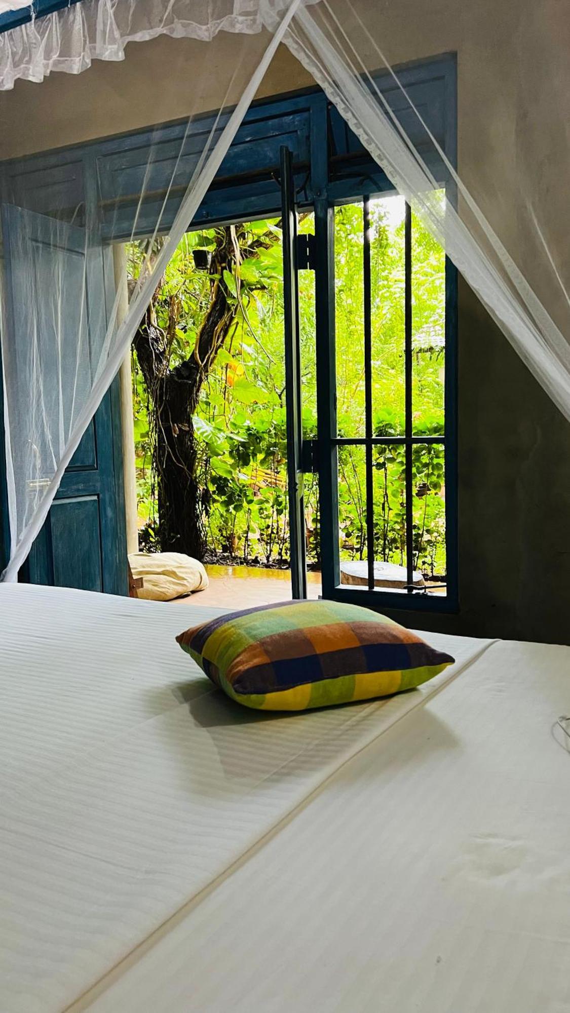 Kataragama Homestay エクステリア 写真
