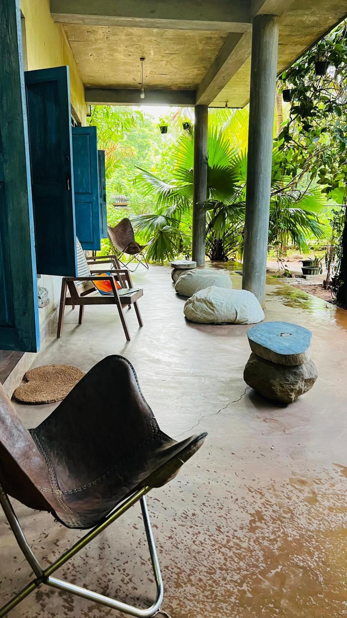 Kataragama Homestay エクステリア 写真
