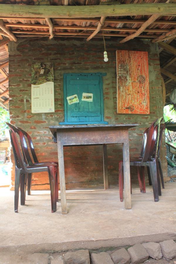 Kataragama Homestay エクステリア 写真